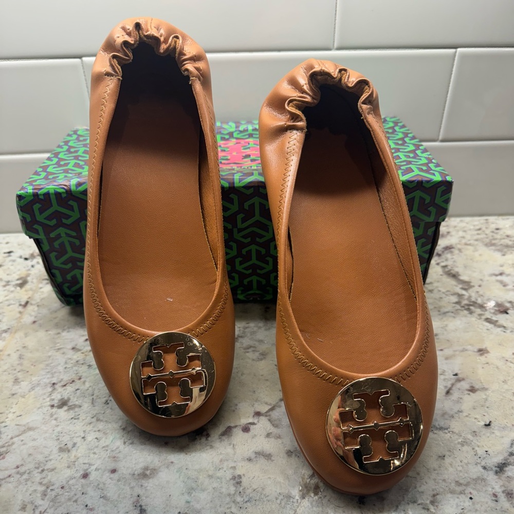 COPY - COPY - New in box Tory Burch Tan Ballet Flats Size 8